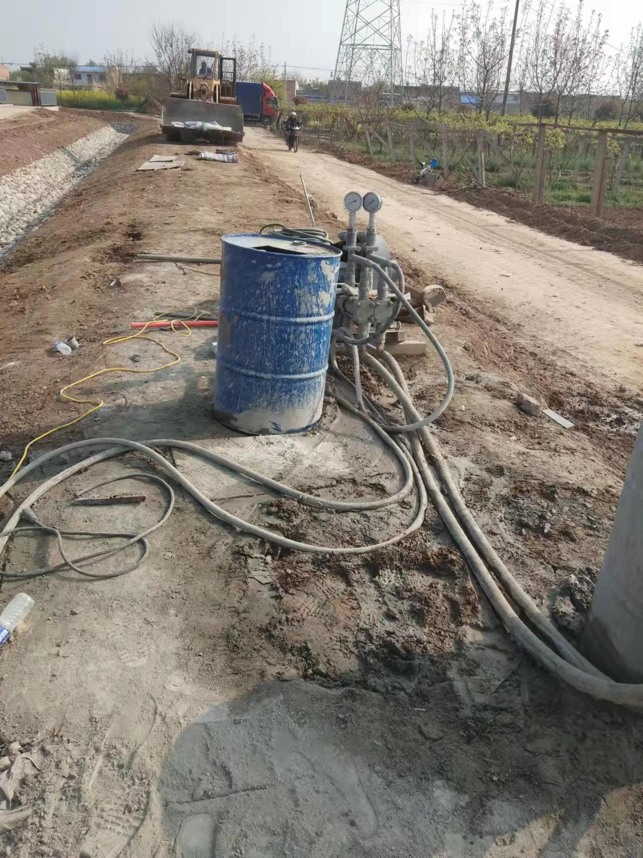 那大镇顶管注浆